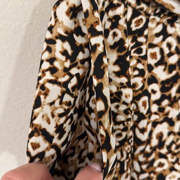 JUNE & HUDSON Leopard Wide Leg Pants From Buckle ultra Hi-Rise Size Medium - Picture 6 of 9